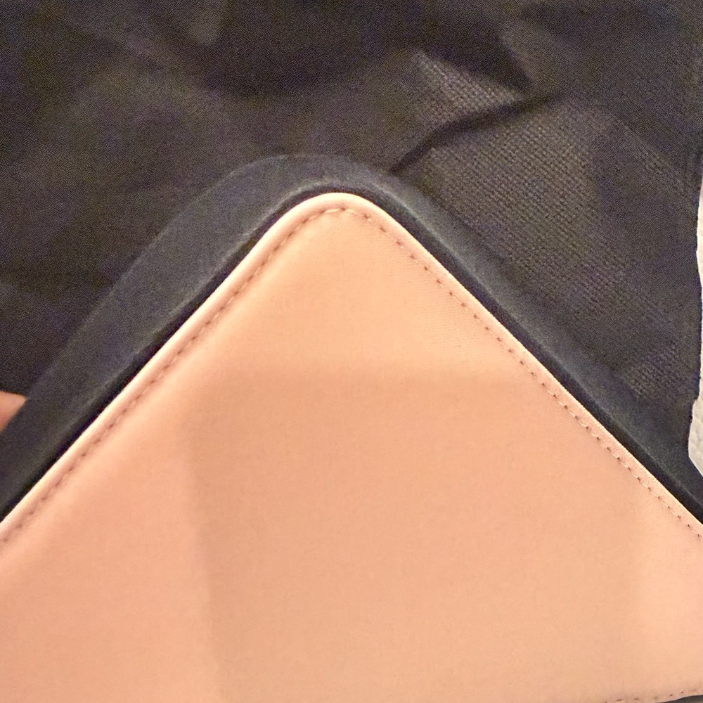 Prada Beauty Pink Triangle Cosmetic Case with Black Trim - Picture 4 of 4